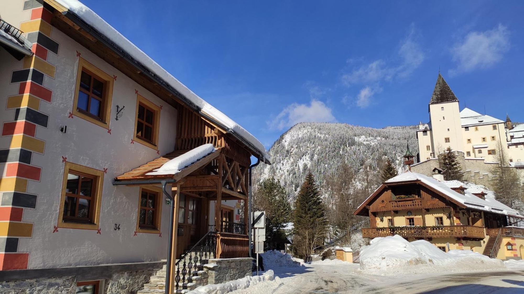 Burglodge Fischerkeusche Mauterndorf  Exteriér fotografie